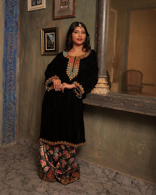 Amara Velvet Black Palazzo Set