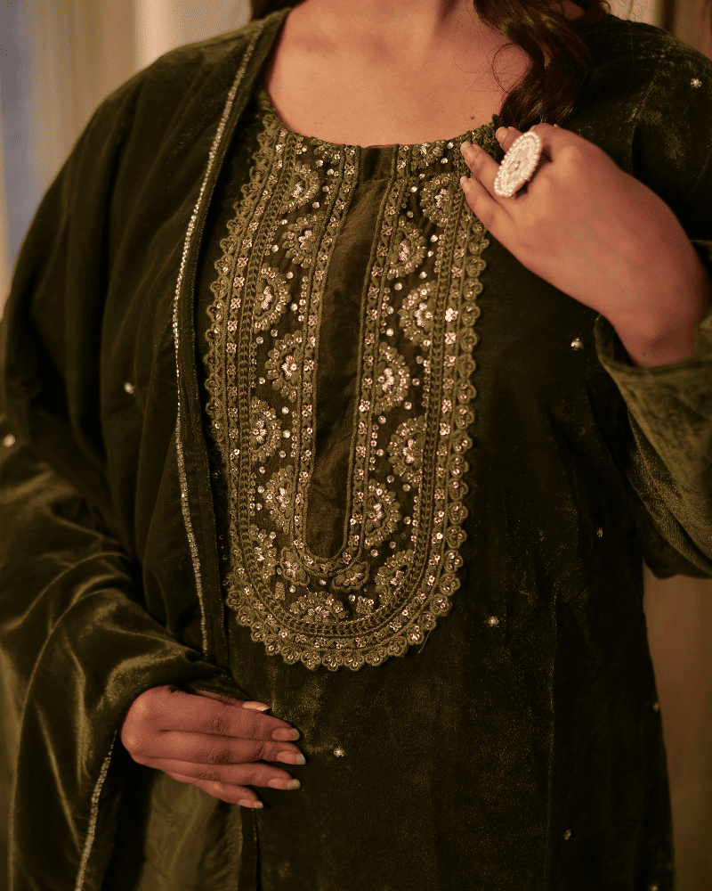 Lina Velvet Mehendi Green Kurta Set