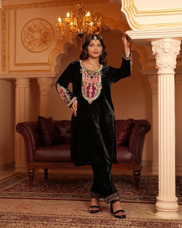 Zehra Velvet Black Kurta Set