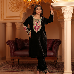 Zehra Velvet Black Kurta Set