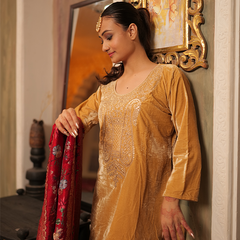 Sabah Velvet Golden Kurta Set