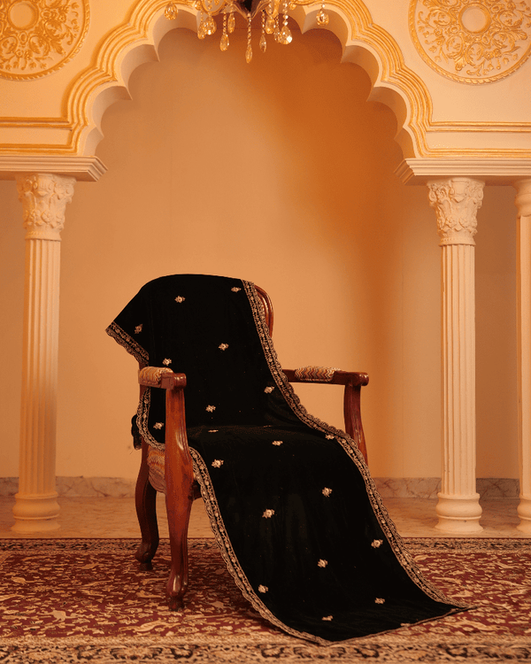 Zehra Velvet Black Kurta Set