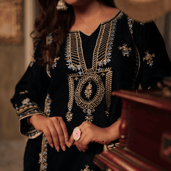 Lailah Velvet Royal Blue Kurta Set