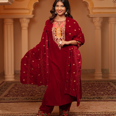 Aruna Velvet Maroon Kurta Set