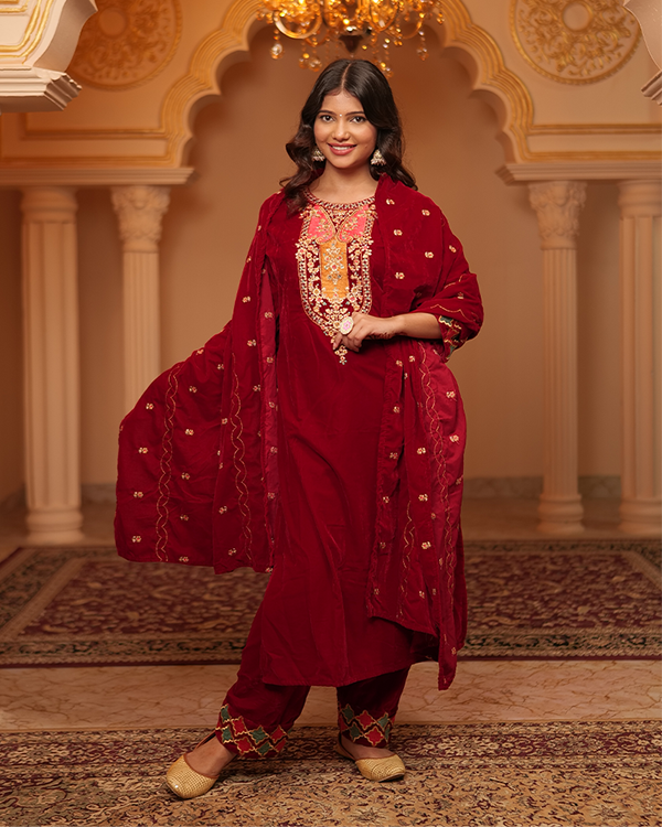 Aruna Velvet Maroon Kurta Set