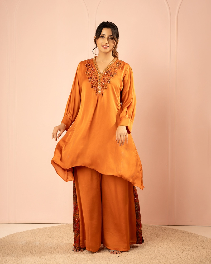 Ruhani Chinon Rust Kurta Set